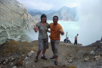 Expedition to most splendour volcanic crater of Kawah Ijen in East Java with only Indonesia Tour Operator- JAVASOLTOUR Jakarta, don't you want to join?